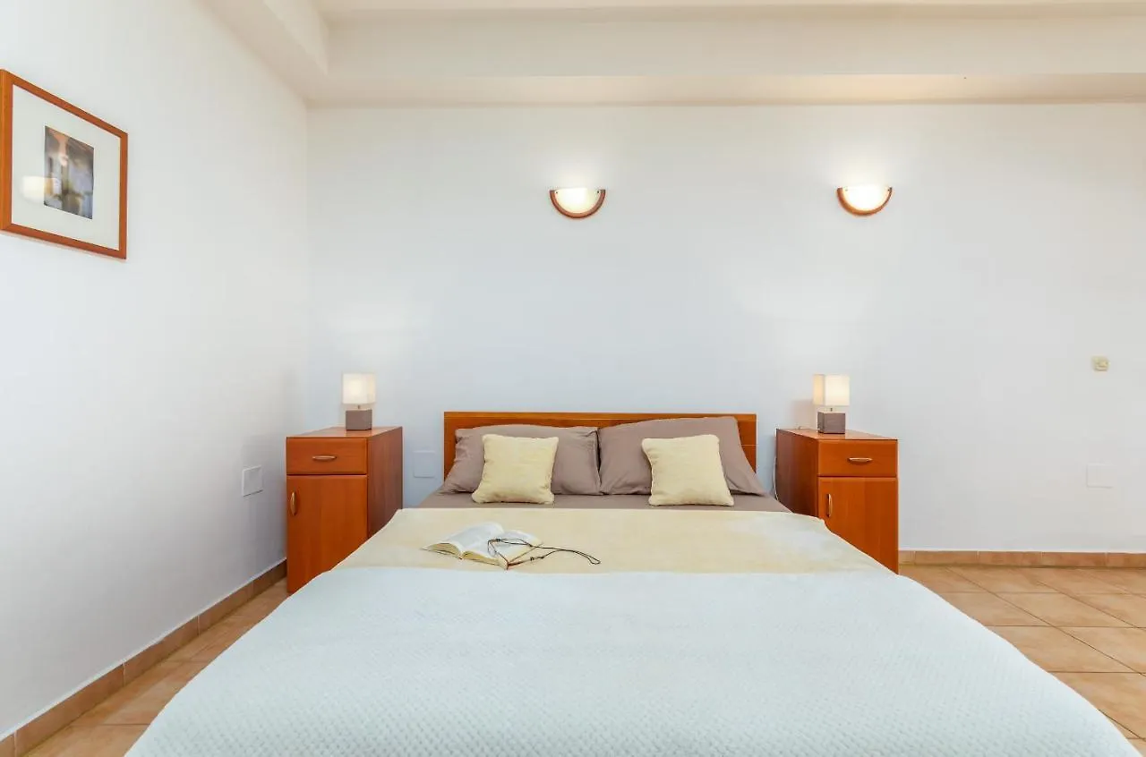 Studio Apartment Luana Fažana